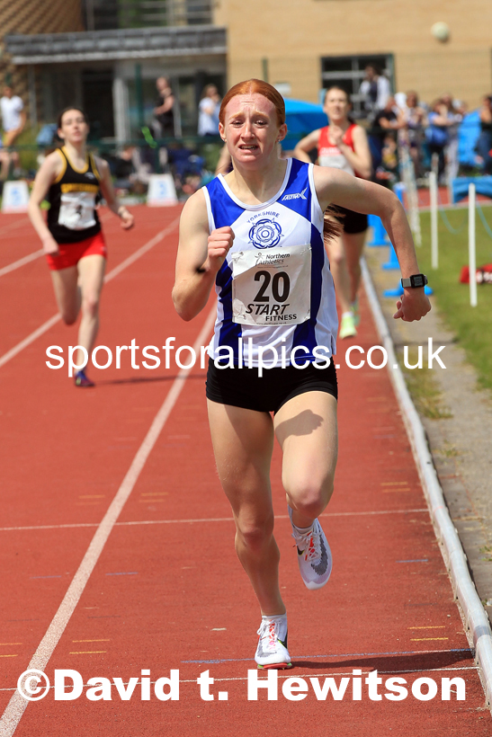 Womens Under-17s 800 metres, 2022 Northern Inter Counties U17s and U15s Track and Field, York, Thursday, June 2nd. Photo: David T. Hewitson/Sports for All Pics